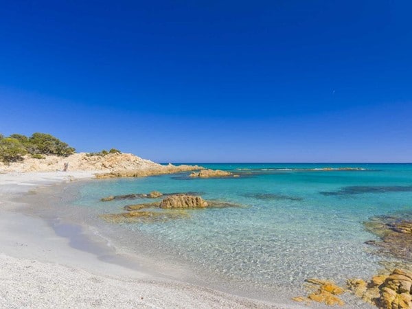 La Costa - Agenzia Dessena